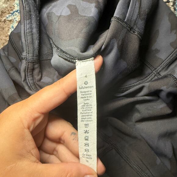 Lululemon Fast and Free Crop 4 - Picture 3 of 6